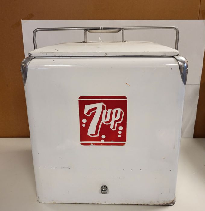 7up refrigerator cooler