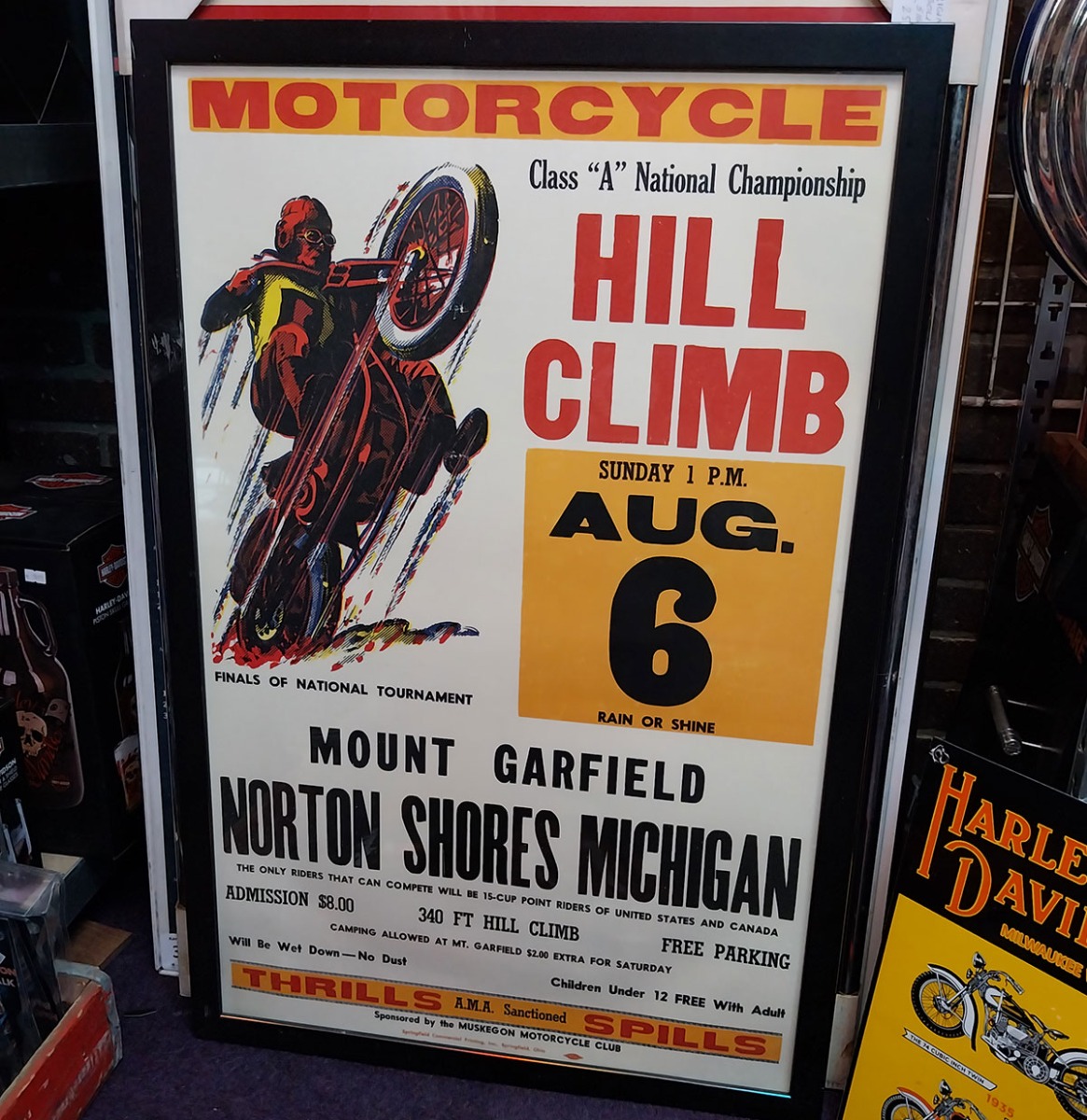 Motorcycle Hill Climb Poster in Lijst - 88 x 59cm